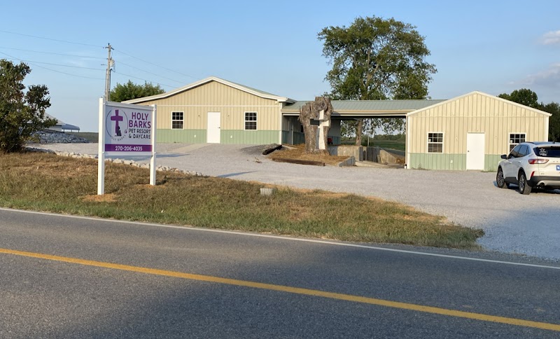 Holy Barks Pet Resort & Daycare, LLC