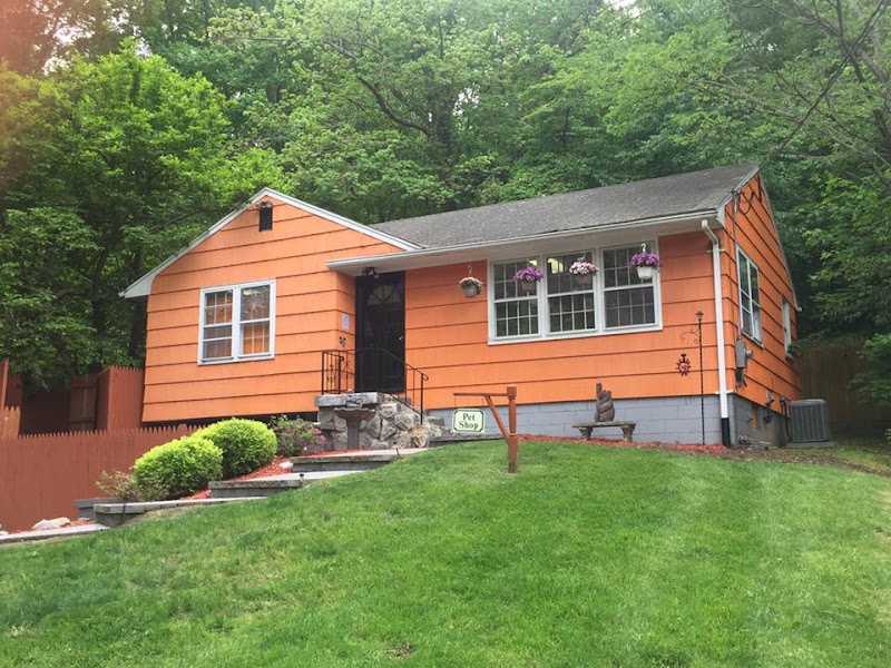 Tuxedo Pet Lodge